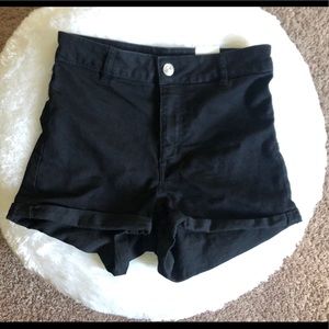 H&M black denim stretch shorts